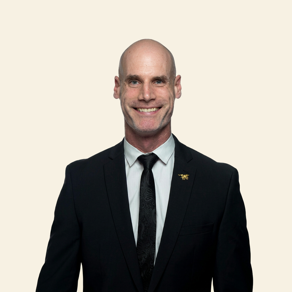 Portrait of Larry Yatch